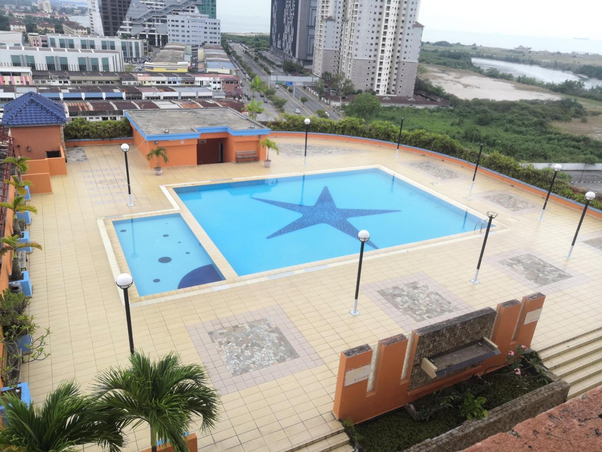 Globallon Services Apartment, Melaka Town Hotel