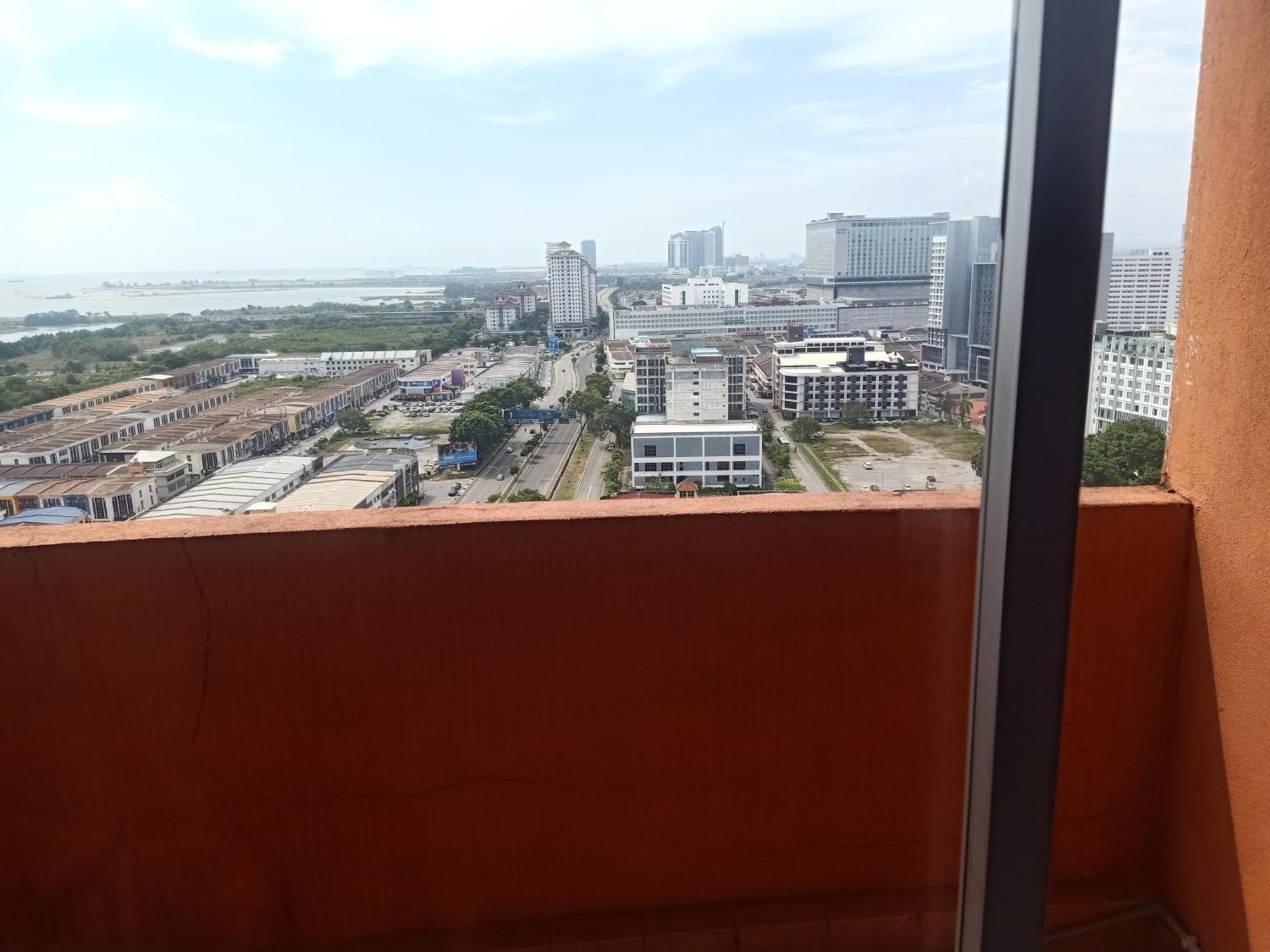 Aparthotel Globallon Services Apartment, Town