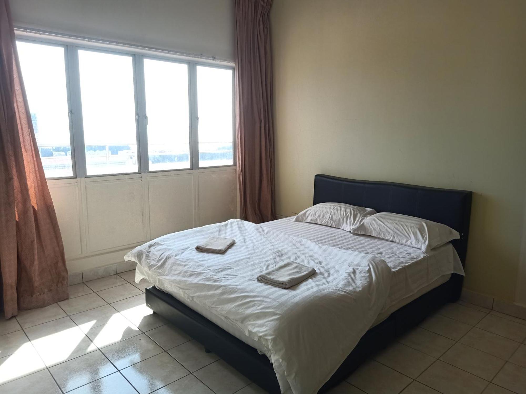 Globallon Services Apartment, Melaka Town Hotel